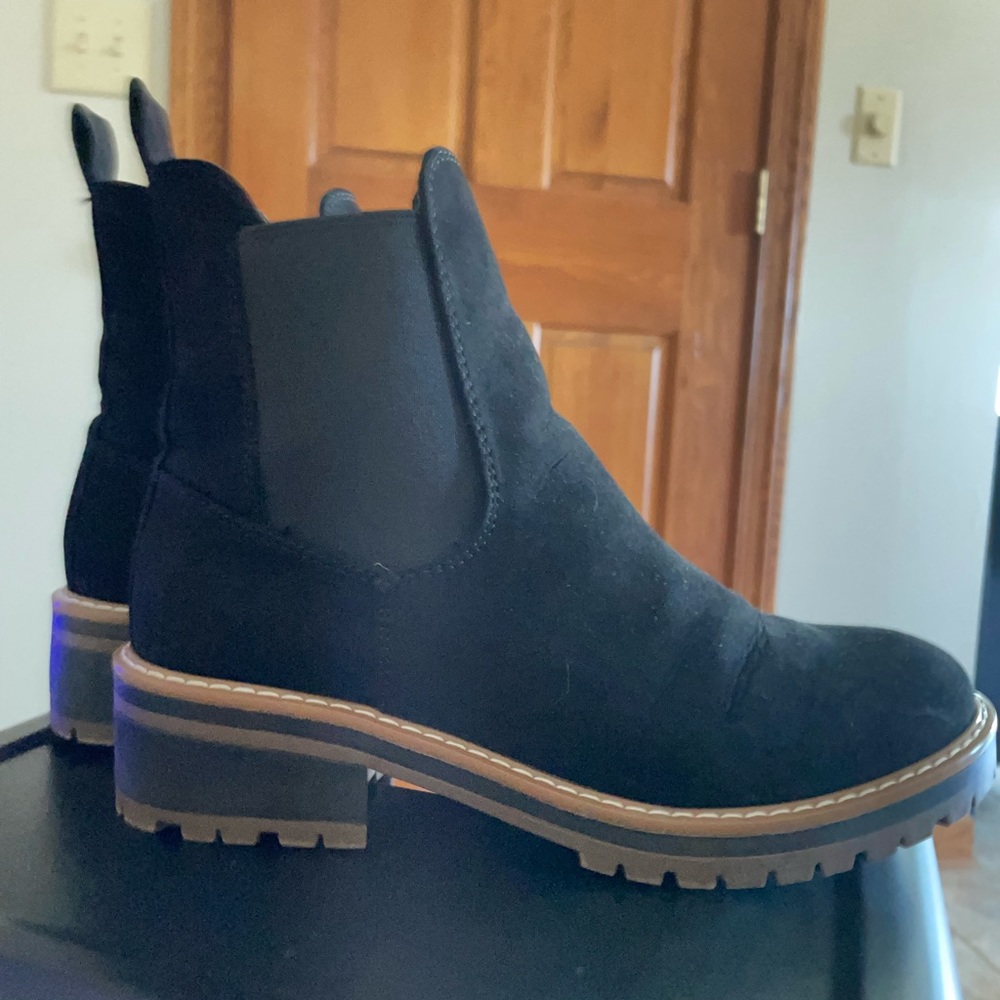 Kensie booties